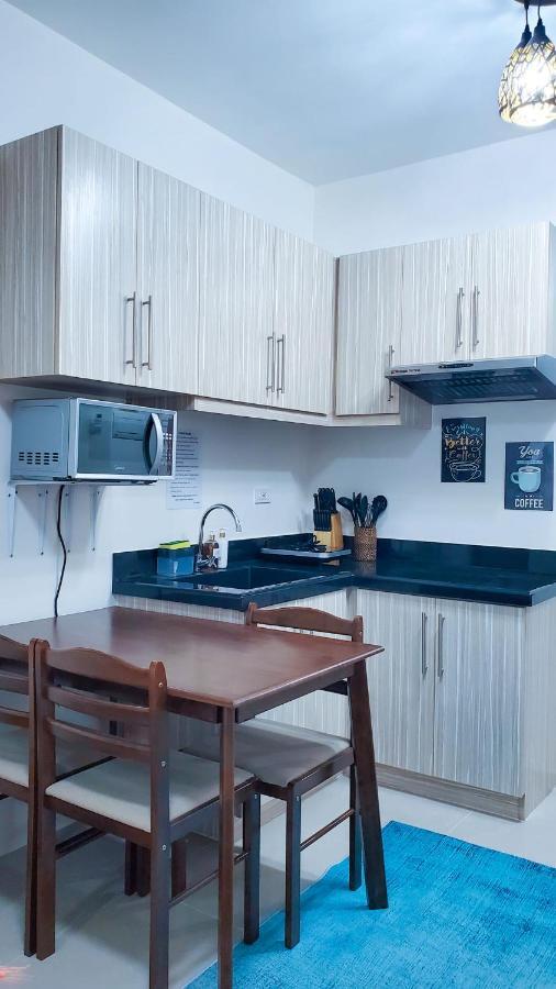 Homeist South Almond Drive Talisay  Zewnętrze zdjęcie